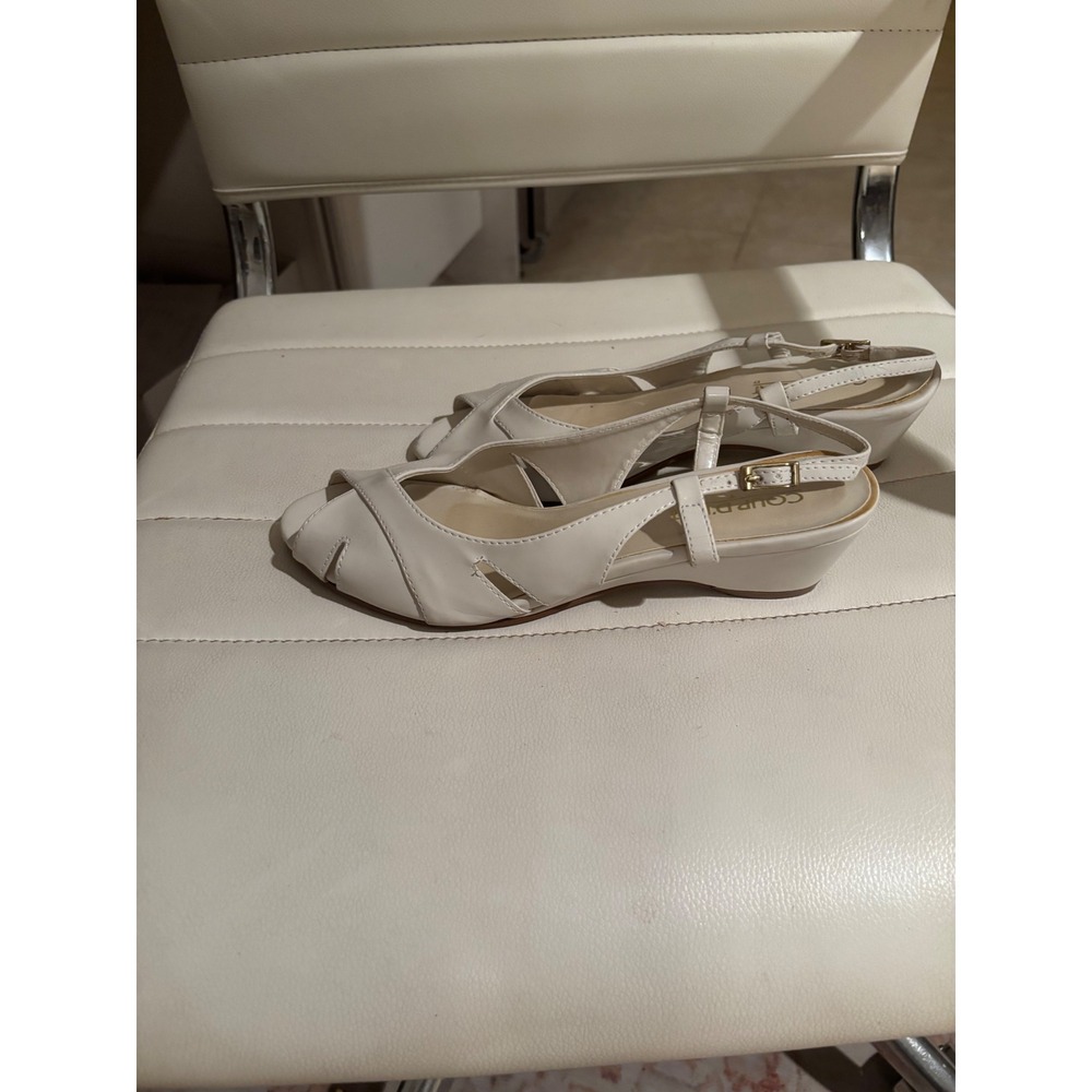 Coup D'Etat Womens Off White Peep Toe Slingback Wedge Sandals 7.5WW C8418627CA